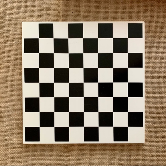 HOUSE OF MARBLES Children’s Chess Set Hand-Painted Woden Recommended 5+ - Picture 6 of 14